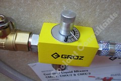 GROZ Deluxe Coolant Mixer Model CMX/3+ – venturi, water powered, 0-9% mix range