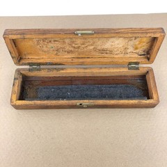 The L.S. Starrett Co. 12″ Precision Machinist Level 98-12 With Wood Box Case OLD