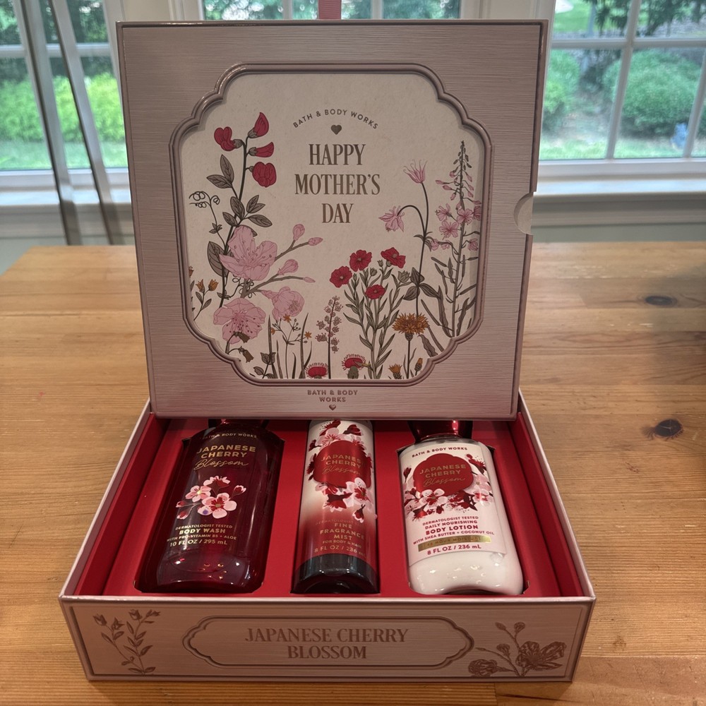 NEW Bath & Body Works Japanese Cherry Blossom Mother’s Day Gift Set