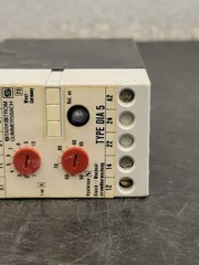 Square D 8430DIA 4 AC/DC CURRENT CONTROL RELAY 110V NEW