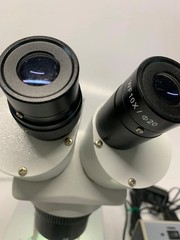 OMAX Zoom Stereo 10x 20x Microscope with Extra LED Ring Light
