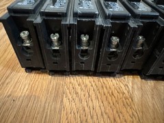 (Lot Of 13) Eaton/Cutler-Hammer BR120 C120 20 Amp Circuit Breakers