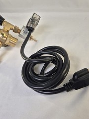 Yes Welder CO2 Regulator With 110V Solenoid Valve
