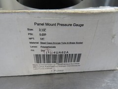 Grainger 4UA62A Panel Mount Pressure Gauge 3.5″ 0-200 1/4″npt