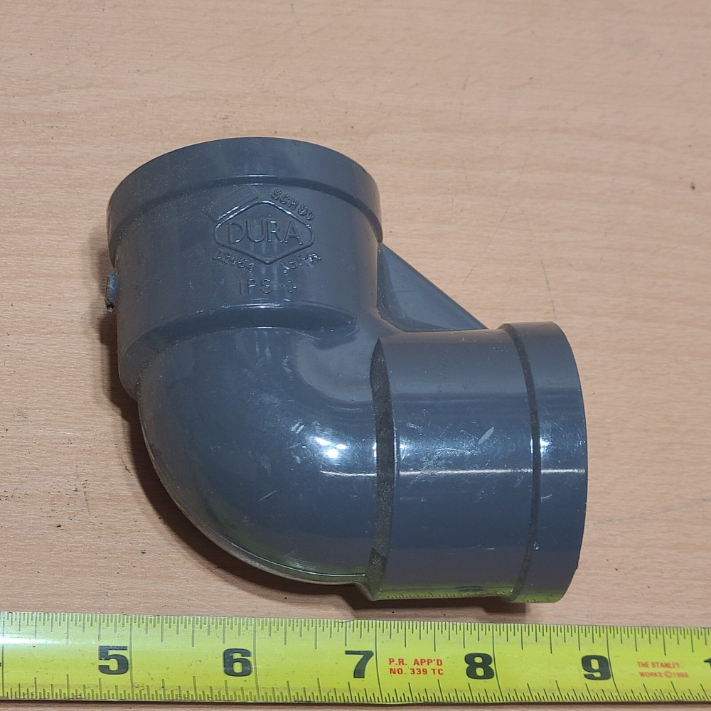 Dura 1-1/4 in. IPS Threaded Sch. 80 PVC Threaded 90 Degree Pipe Elbow