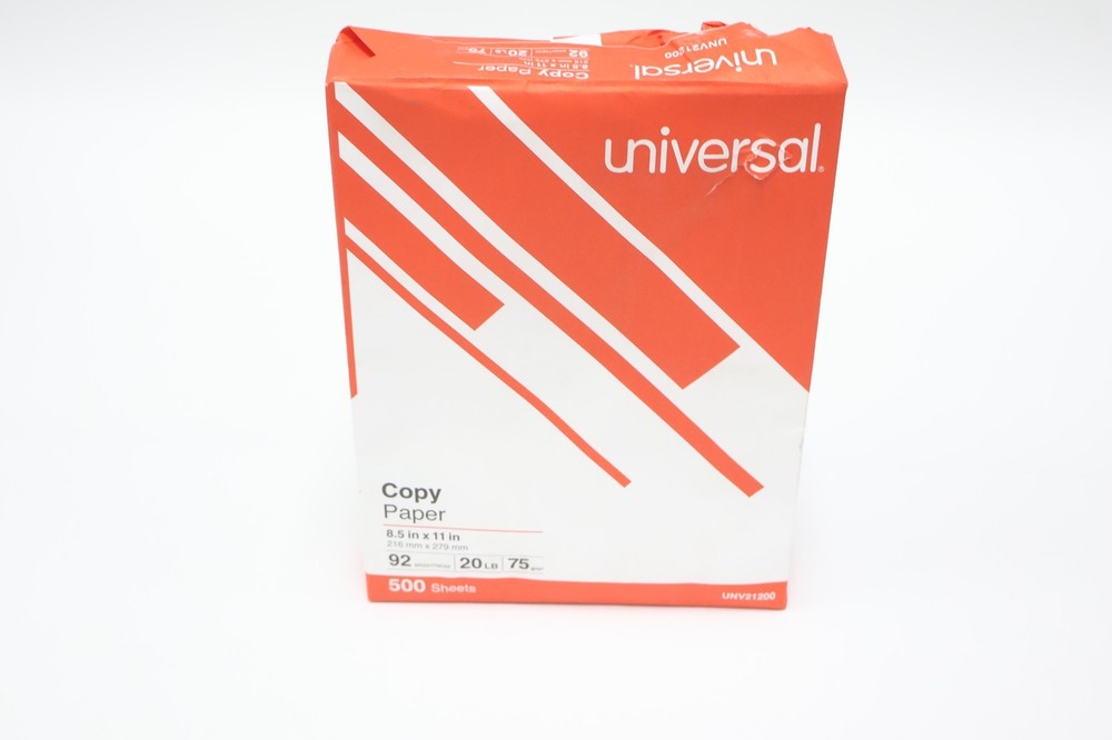 Universal Copy Paper 8.5″ x 11″ 500 Sheets 20 lb 92 Bright UNV21200 White