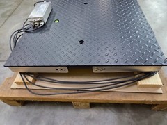 Mettler Toledo 1000lb Floor Scale Weigh Station, 24″ x 24″, TB600529-3, 2256