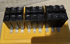 (3) Siemens B360 60 Amp 3 Pole Circuit Breaker 240 Volt HACR Bolt On Panel Board