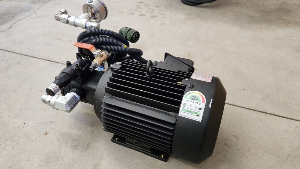 Aryung T-Rotor Pump ATP-216HA(VB) YS-4P-1500 2HP Doosan Through Spindle Coolant