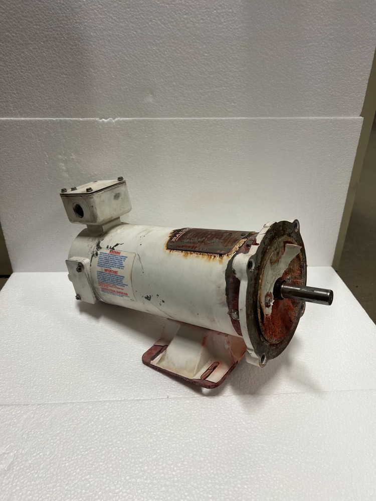 BALDOR RELIANCE WASHDOWN DUTY MOTOR .5 hp 90Vdc 1750 rpm TENV CDPWD3330 56C Used