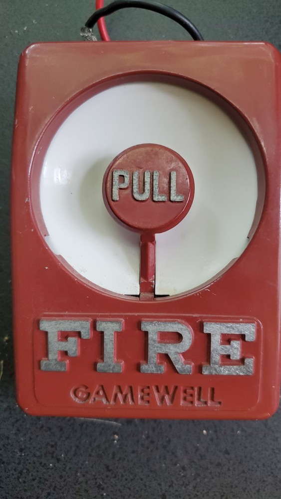 Gamewell M46-28 Fire Alarm Manual Pull Station Pull Box MPN M46-28