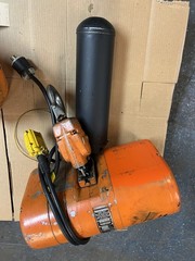 Columbus Mckinnon CM,RR-2,ELECTRIC HOIST 2 TON 3PH 16FPM CHAIN 24ft W PENDANT