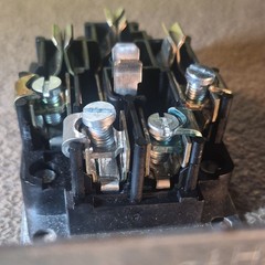 Leviton Surface Mount Receptacle 50 Amp. 125/250V 061-55050