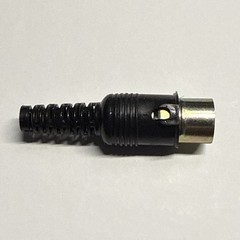 one Vintage 3 Pin Din Male Connector with plastic handle 1980’s