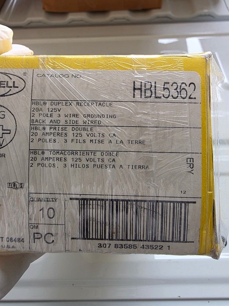HBL5362 Straight Blade Devices, Receptacles, Industrial Grade