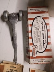 Vintage GOLDBLATT Masonry Bricklayer Skate Wheel Joint Raker Tool Aluminum – 9″
