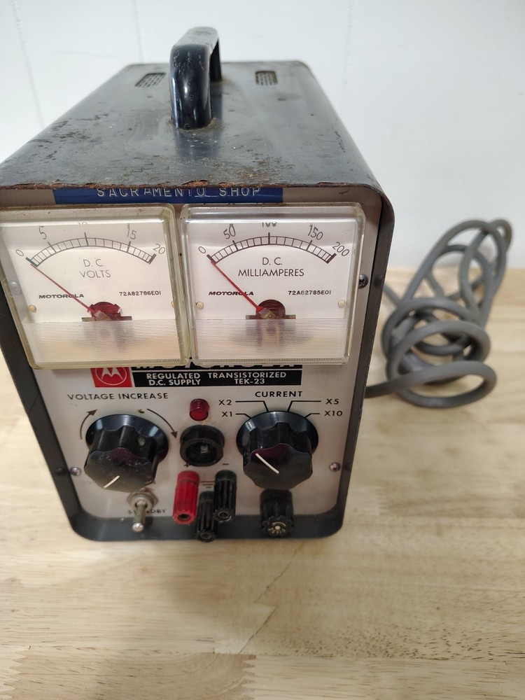 Motorola DC Power Supply TEK-23 Regulated Transistorized Adjustable Voltage