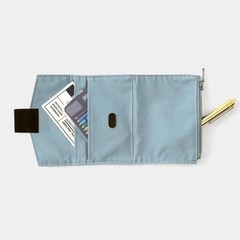 Traveler’s Company TO&FRO Passport size Zipper Card Case Blue Gray New