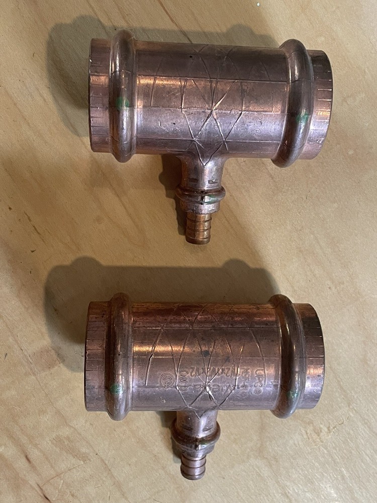 Copper ProPress 1-1/2” x 1-1/2” x 1/2″ Reducing Tee Fitting Viega Pex Press