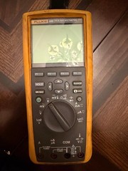 Fluke 289 True RMS Digital Multimeter Handheld CAT IV Auto-Ranging 1000V 10A