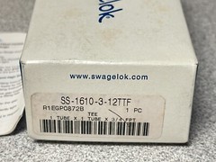 NEW Swagelok SS-1610-3-12TTF Female Branch Tee 1″ Tube X 1″ Tube OD X 3/4″ FNPT