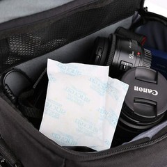 10 Gram Pack of 32 Silica Gel Packets Desiccant Dehumidifiers Moisture Absorber