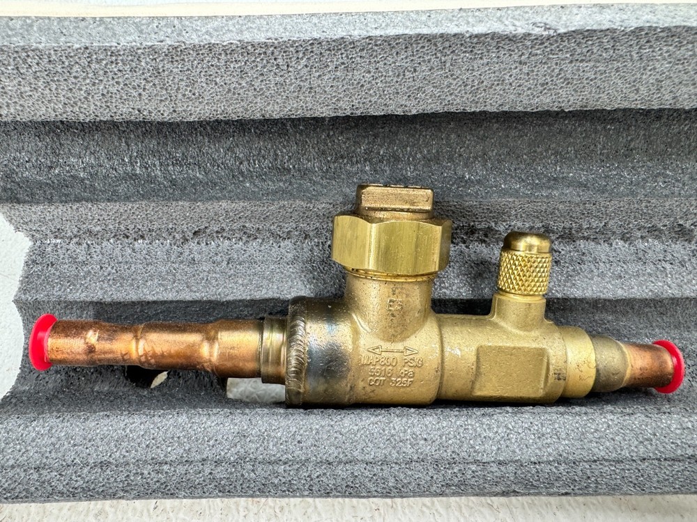 Diamondback BV-BB Series BV38BBSI Ball Valve 3/8″ OD with Insulation Sleeve