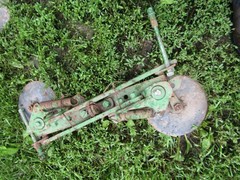 NOS JOHN DEERE PLANTER ROW UNIT COVERING DISC ASSEMBLY BB12973 71 50 90 series