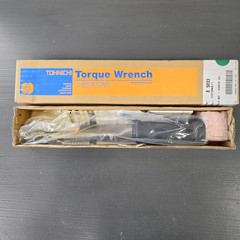 New Tohnichi SSP38NX11 Torque Wrench, 8-38 NM