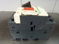 Schneider Electric GV2ME32 Motor Starter Circuit Breaker 24-32A (30501)