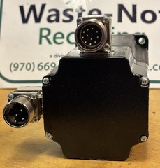 SCHNEIDER BRS39BW461ACA, 230 VAC, 2.25 Arms, 194.4 Vrms/1000rpm step motor, 6 Nm