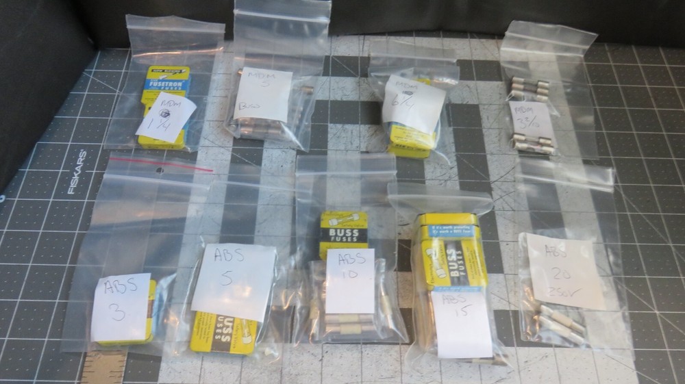 ABS AGS MDM 9/32 x 1-1/4 Tube Fuses 4AG/AB 411 412 414 417 AB MDC