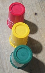 (24) Hard Plastic Google 12 oz Cups 8 Red/8 Yellow/8 Green