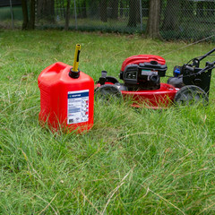 Ameri-Can 5 Gallon Gas Can W/ Dual Handles and Easy Flo Spill-Proof Spout FG4G57