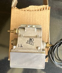 Johnson Controls V11hga-100 Solenoid Air Valve,3-Way,24Vac,0-25 Psi