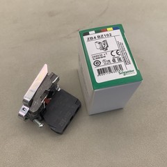 US New Schneider ZB4BZ102 Mounting Base & 1NC Contact Block ZBE-102