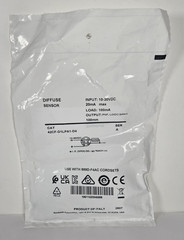 New Allen-Bradley 42CF-D1LPA1-D4 Diffuse Sensor Ser A Rockwell Automation Module