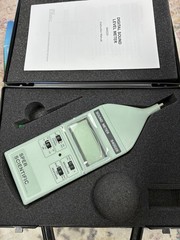 SPER Scientific 840029 Digital Sound Level Meter, 50-100 dB & 80-130 dB