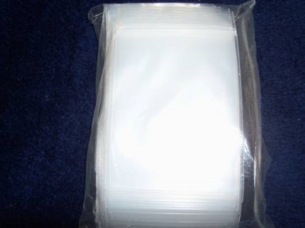 50 2.5″x2.5″ Recloseable Zip Bags 4mil