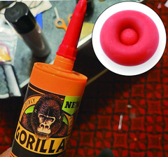 Universal Fit Caulk Tube Latex Sealing Caps, Caulk Saver Cover Sealer for