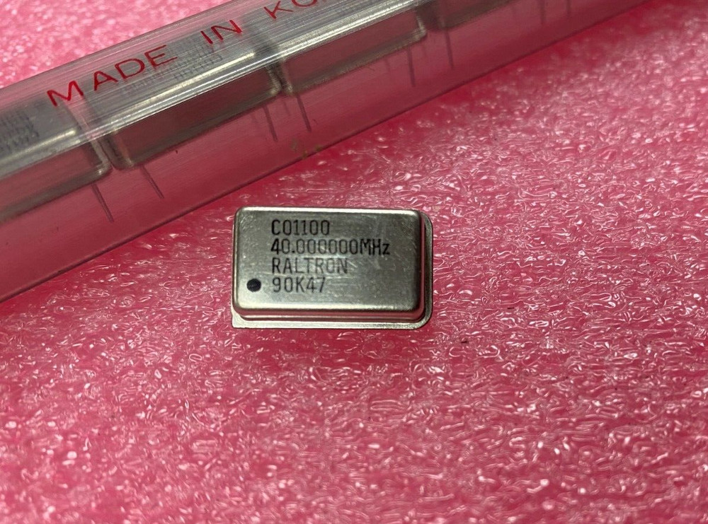 Crystal 40.000000 MHz Quartz Generator C01100 RALTRON 90K47