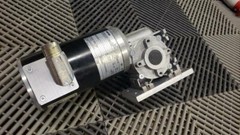 Lenze SSN40-1GVAR-063C22 Servo Motor SSN40-1FVAR 15:1 Gear Reducer