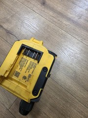 DEWALT DCD999 20V Brushless 1/2″ Hammer Drill Flexvolt Compatible