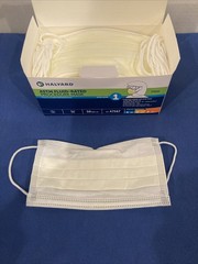 HALYARD 47567 Level 1 Disposable Procedure Mask, Earloops, Yellow, 50 Count Lot