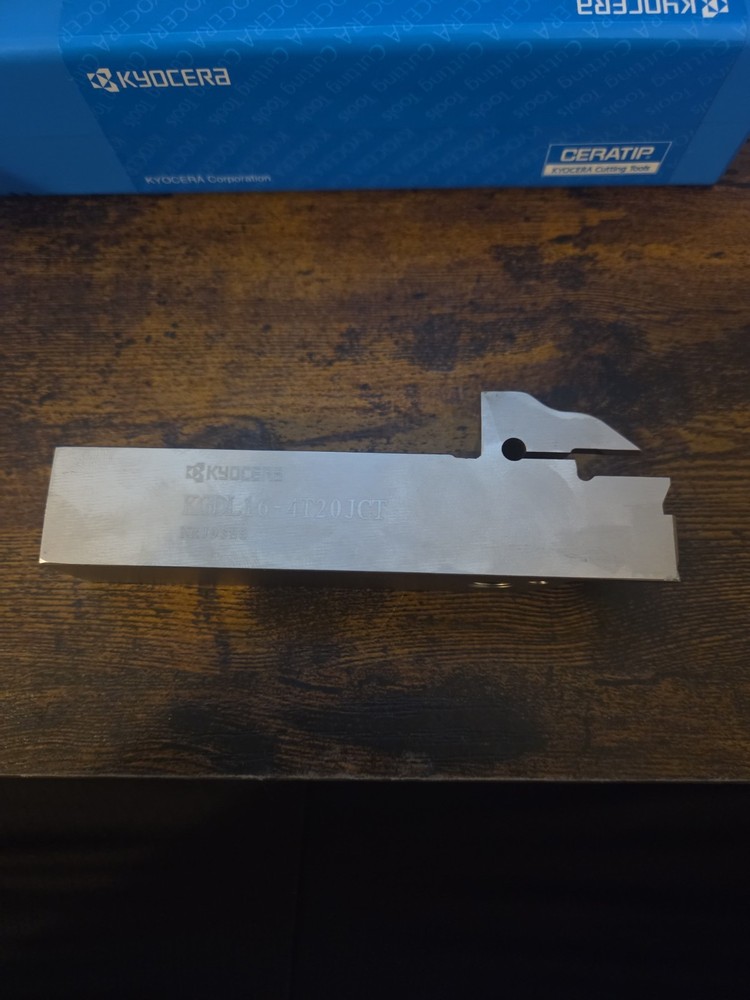 Kyocera Indexable Grooving Toolholder KDGL16-4T20JCT