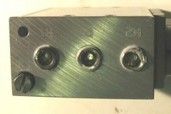 KOGANEI F10M4AJ FOUR POSITION PNEUMATIC VALVE MANIFOLD P8055