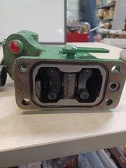 Valve, Selective Control To Fit John Deere – Used – Replaces OEM R40499