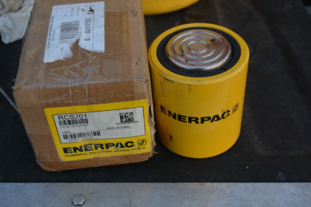 Enerpac RCS201 , 20 Ton Low Height Hydraulic Cylinder, 1.75″ Stroke NEW