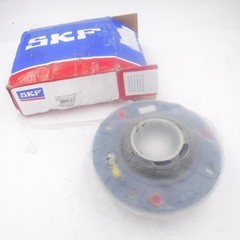 SKF F4BRP 215-SRB-SRH 2-15/16″ Bore 4- Bolt Piloted Flange