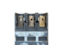 GE TFJ236200 200A 3-PHASE 3-POLE 600V F225 TFJ MOLDED CASE CIRCUIT BREAKER